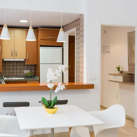 Columbus' * قرطبة